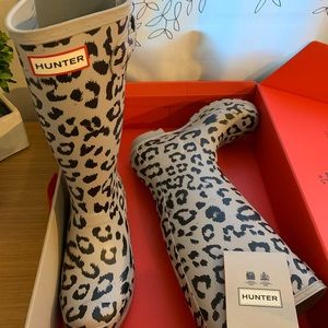 New Hunter Rain Boots. Size 6.